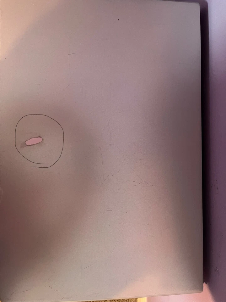 Juego de muebles de dormitorio tamaño queen usado Foto 3 de 4