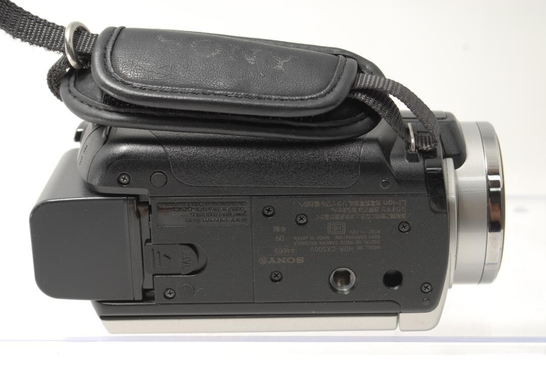 SONY デジタルHDビデオカメラ HANDYCAM HDR-CX500V Sony HDR-CX500V Handycam® 32GB HD flash memory/Memory Stick
