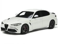 Alfa Romeo Giulia QV Quadrifoglio 2019 white modelcar OT839 Otto 1:18