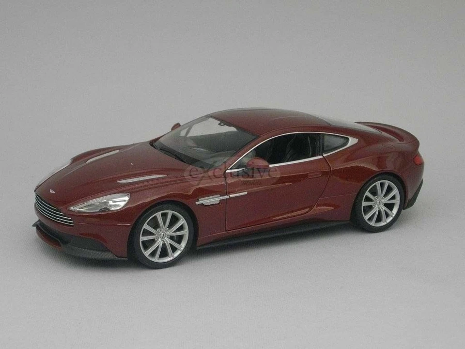 Aston Martin Vanquish - Welly  1:24 - WE24046BU - Immagine 2 di 4