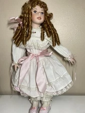 "GENEVIEVE"/KATHY SMITH FITZPATRICK/PARADISE GALLERIES/ Mint Condition Precious