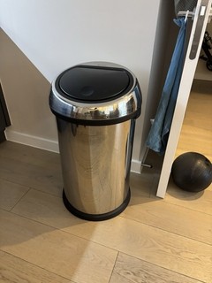 Brabantia Stainless Steel 60L Touch Bin pack of 40 bin bags