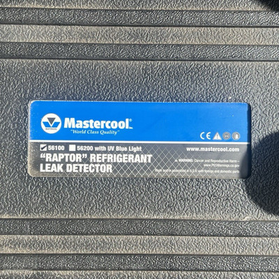 Mastercool Raptor Refrigerant Leak Detector Kit in Case, Blue (56100/56200)