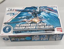 Gundam Base Limited Freedom Gundam Clear Color Hg Gunpla Mobile Sui Jzp20