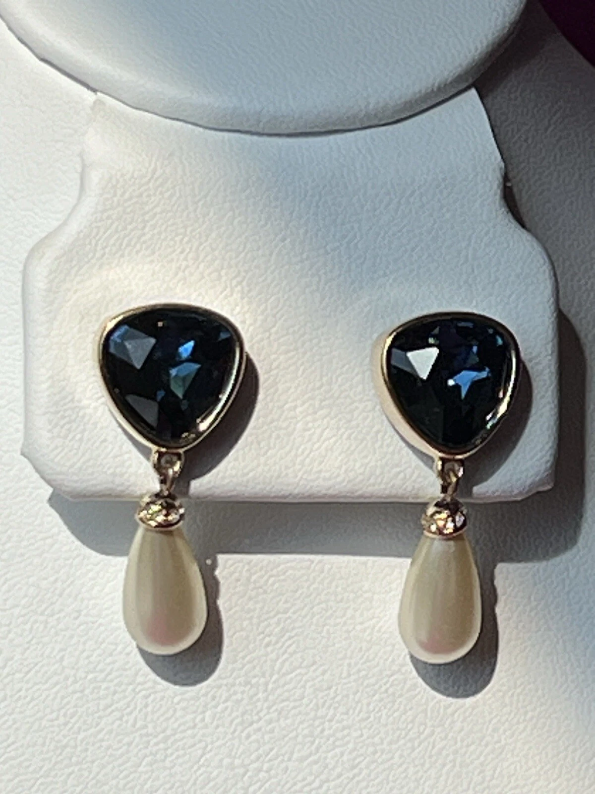 Swarovski (Signed) BLUE CRYSTAL w/TEARDROP PEARL PIERCED EARRINGS