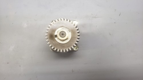 Kubota HST B2400 B2150 B2100 B2410 B1700 B1750 B1550 15261-35010 Oil Pump Gear - Picture 4 of 8