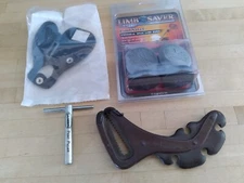 Right Finger Tab, Point Puller, Kwike Quiver, Limb Saver ~ Archery