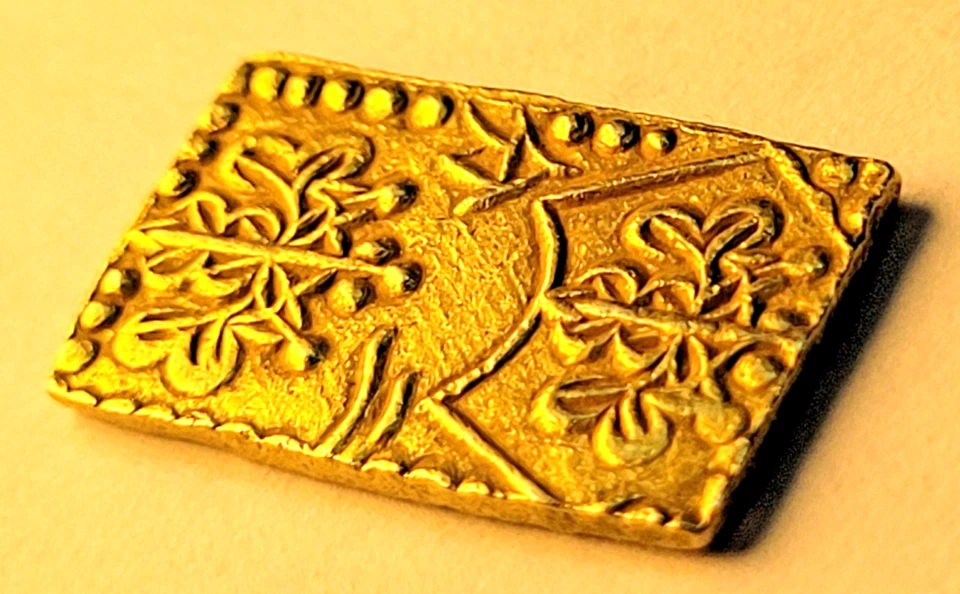 HERMOSA MONEDA 2,97 g oro Nibu-Kin oro samurai 1868-1869 (era Meiji) Foto 3 de 4