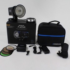 OPEN BOX EXCELLENT Westcott FJ250 Touchscreen Strobe with FJ Pro AC/DC Batte