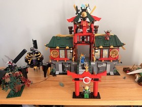LEGO NINJAGO Battle for Ninjago City 70728 Rebooted Set 1223pcs w/ Box MINT