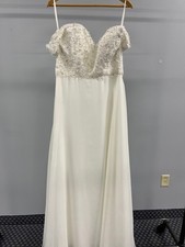 700 Ivory Chiffon Beaded A Line Wedding Dress size 16 with defects