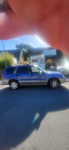 05 subaru forester 2.0x all weather spares or repairs - Picture 5 of 12