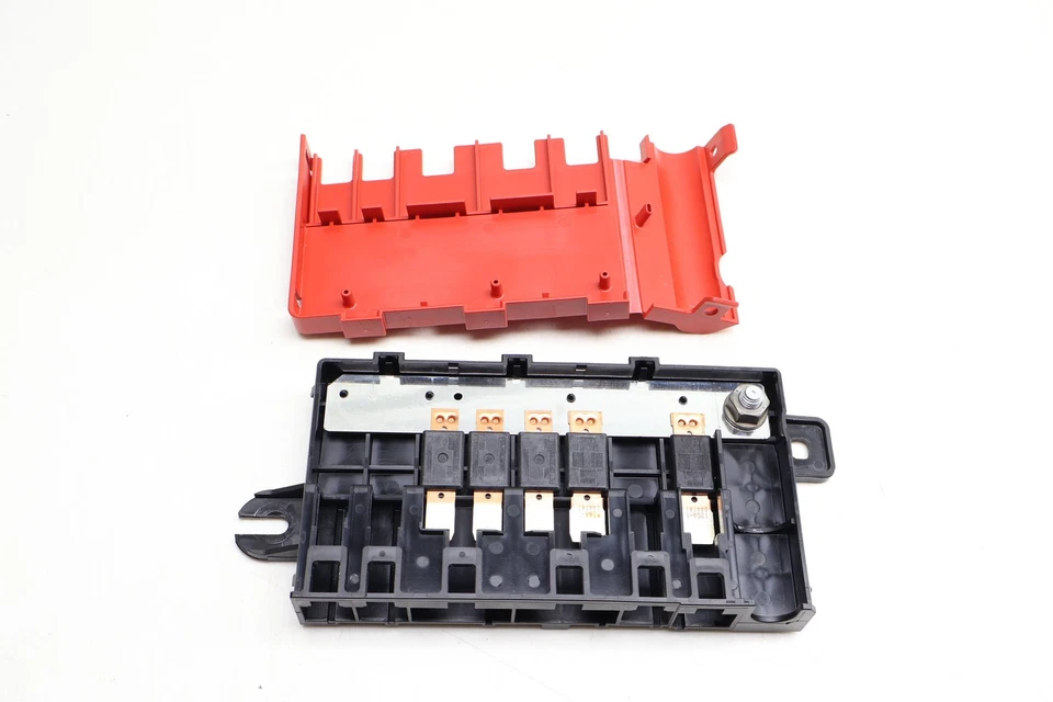 BMW M235I XDRIVE 2015-2016 - Caja de distribución de energía de batería 9227752 Foto 2 de 4