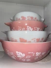Pink Gooseberry  4 Bowl Set