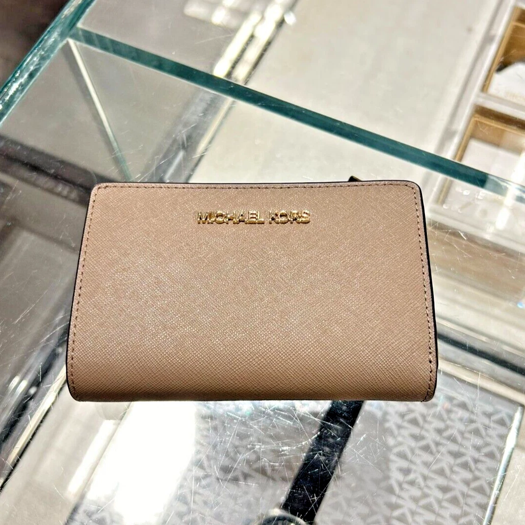 Mk bifold zip 2025 coin wallet