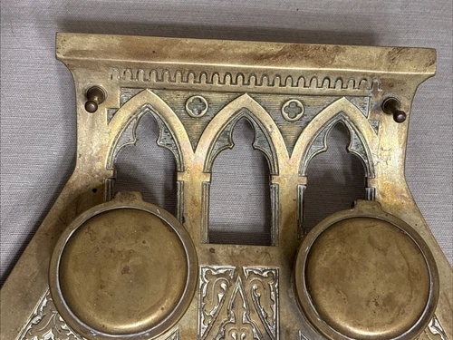 Gothic Arch Design 实心青铜双墨水瓶标记 ges。 棕褐色 - 第 6 张/共 13 张