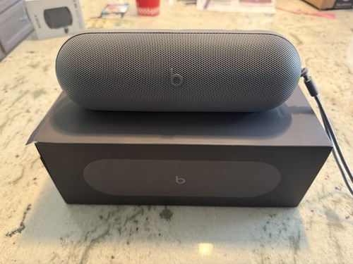 Beats Pill x Kim Kardashian Wireless Bluetooth Speaker (Lt Gray - MAX24LL/A)