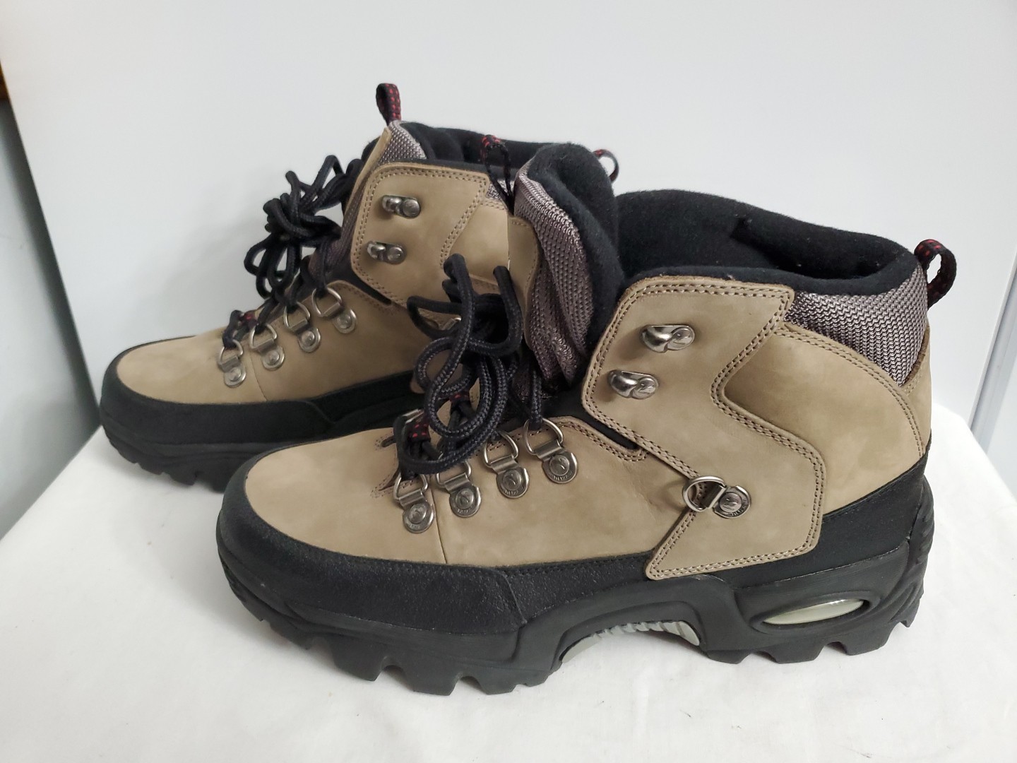 Nevados Anatomical Air Womens Waterproof Leather  Hiking Boots Size 10