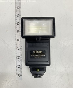 Vintage Sunpak Auto Zoom 344 D Flash Unit