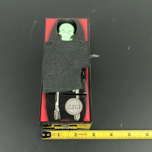 Vintage Skeleton Halloween Spooky Coffin Coin Bank Wind Up 1960s Works See Video - Picture 15 of 15