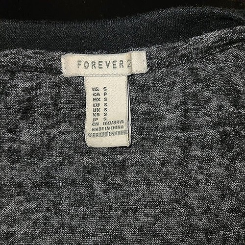Women's sz S Black Dark Grey 3/4 Sleeved T Shirt by Forever 21 - Picture 4 of 5