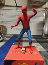 Hot Toys HOMECOMING 1/4 Quarter Scale SPIDER-MAN MARVEL MINT Condition