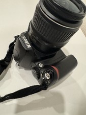 Nikon D40 Digital SLR Camera 18-55mm