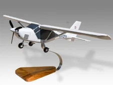 Aeroprakt A22 Foxbat Desk Wood Airplane New Model Small Scale 1/32
