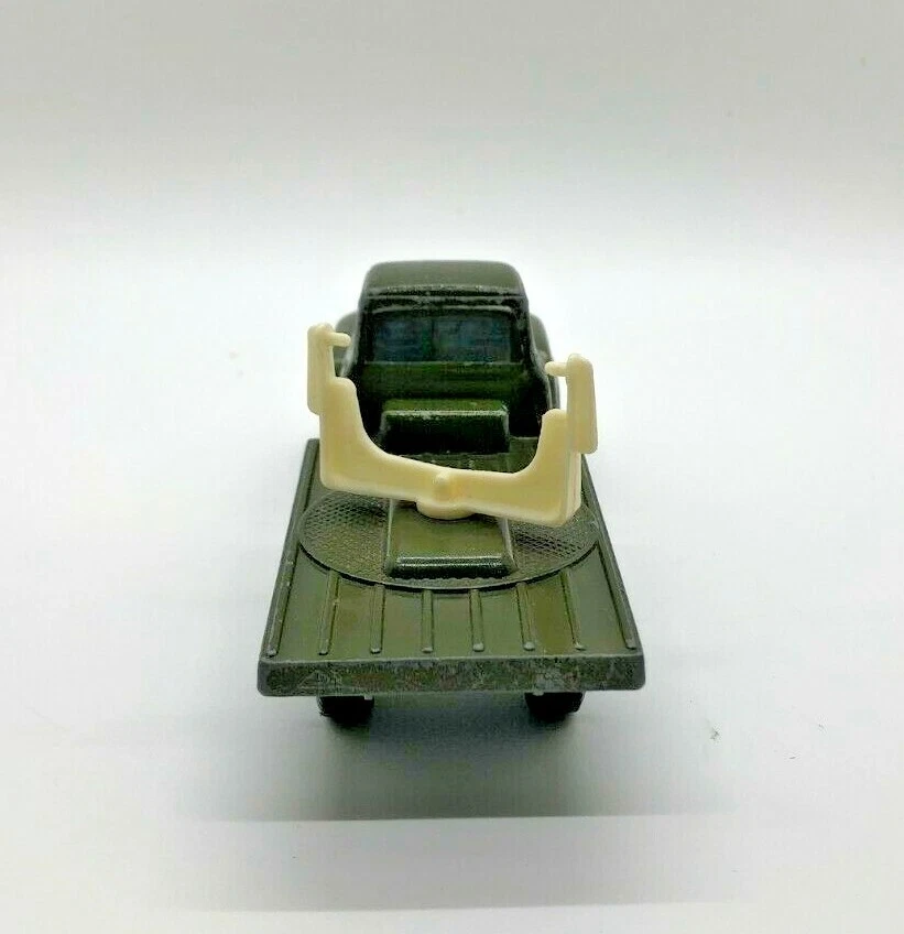 Vintage TootsieToy Ford F700 Army Radar Truck 1:50 Scale - Image 4 of 4