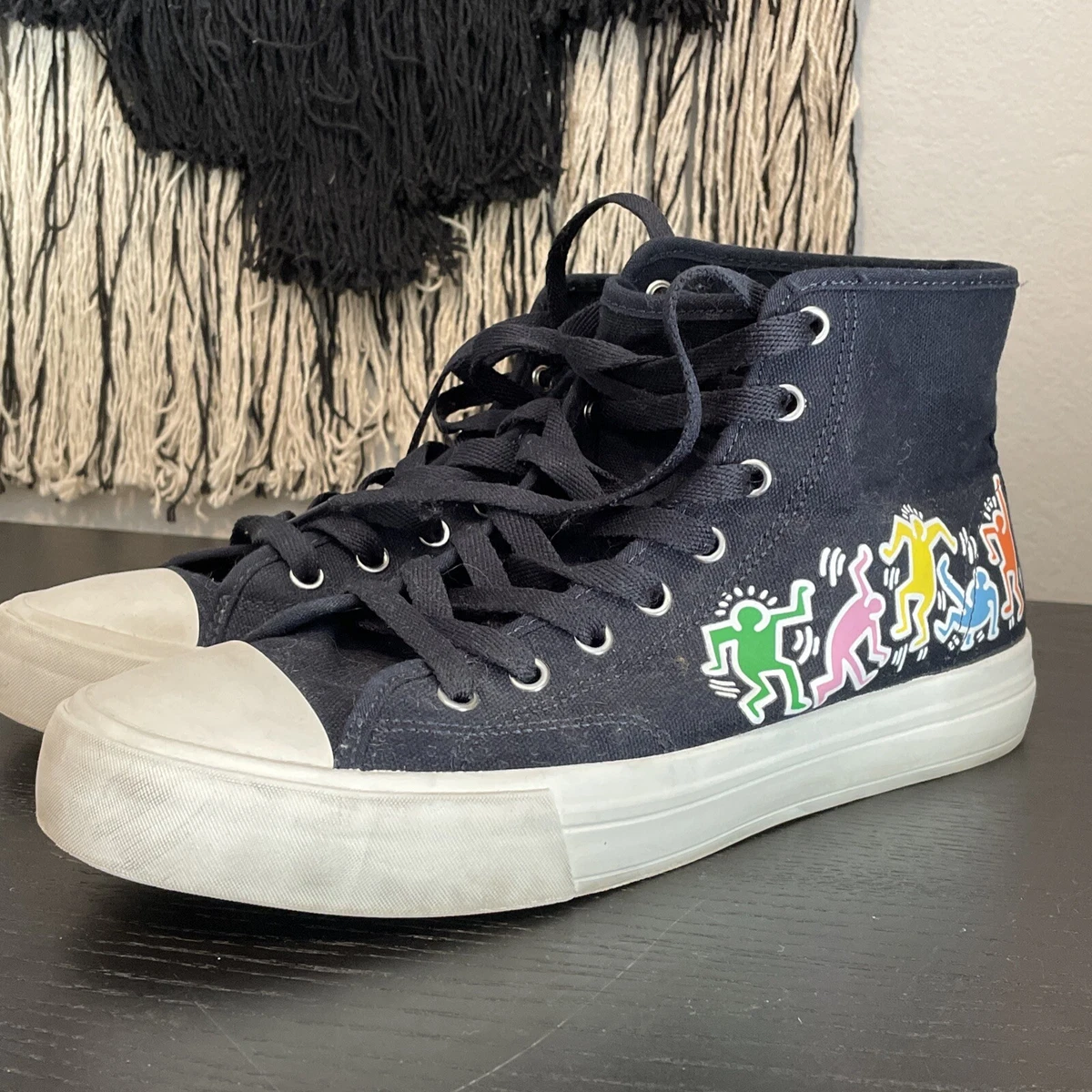 H&m outlet canvas shoes