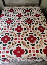 Patchwork King 108 x 108 Red Green White Floral Quilt Bedding Farmhouse Country