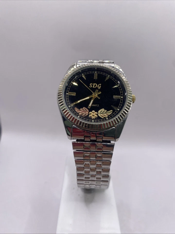Black Hills Gold Watch "SDG" South Dakota Gold Leaves  Men's Watch New Battery - Image 2 of 4