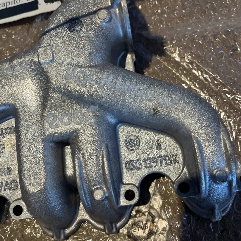 03G129713K collettore aspirazione per VOLKSWAGEN EOS (1F7)(2006) - Immagine 2 di 4