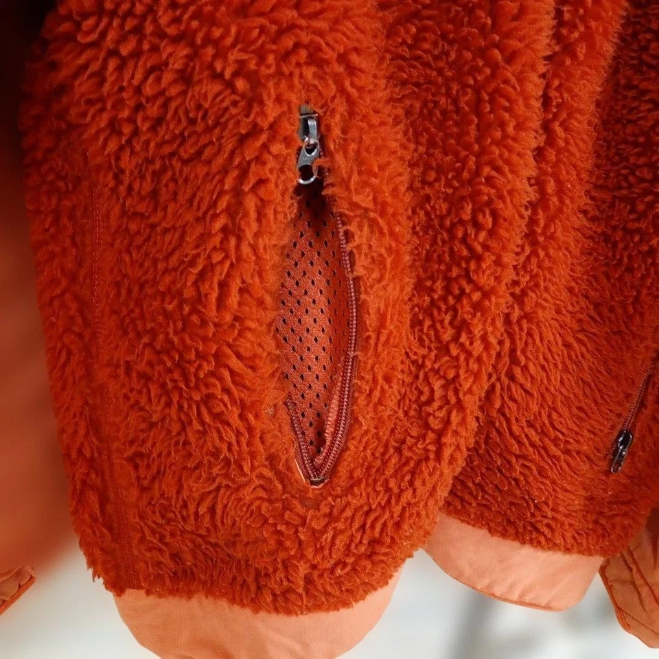 Sudadera con Capucha Patagonia Rhythm Hecha en EE. UU. Retro Pila Vellón M/Tikiwood Usada Foto 4 de 4