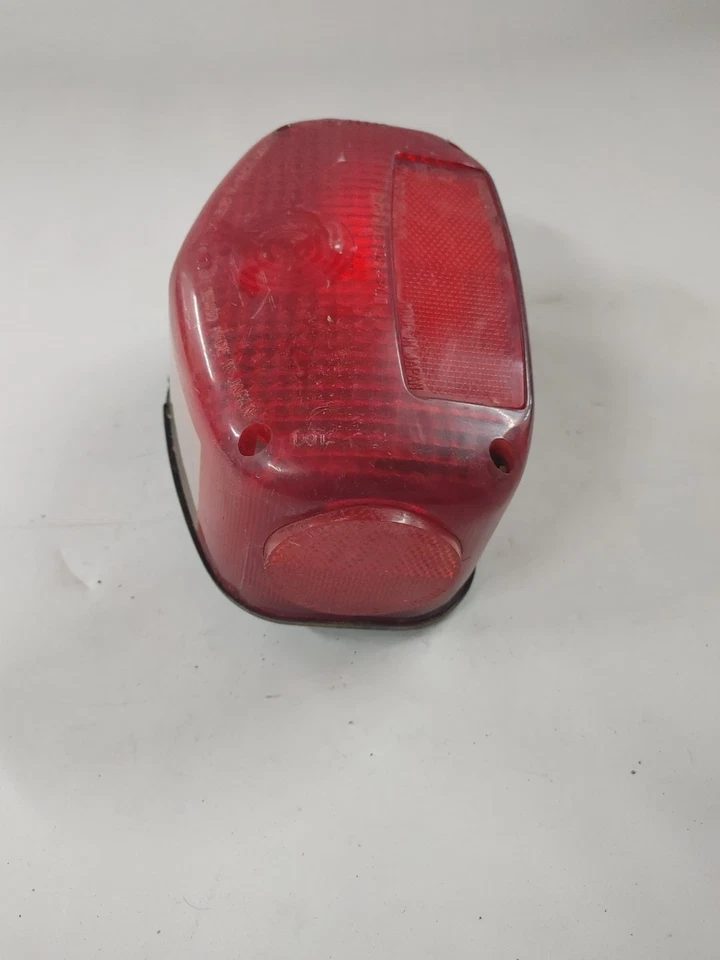 Combo luz trasera luz trasera Suzuki GS550 GS750 35710-45011 Foto 4 de 4