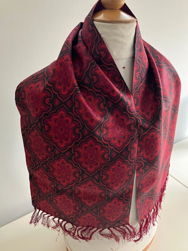 SMART DAPPER VTG 60S -70S GROSVENOR BY TOOTAL SCARF GEOMETRIC MOD GOODWOOD - Image 4 of 4