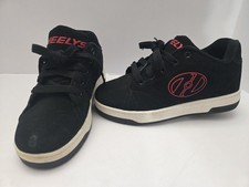 Heelys Voyager Shoes Youth Size 3 Black Red Roller Skate Wheeled Sneakers