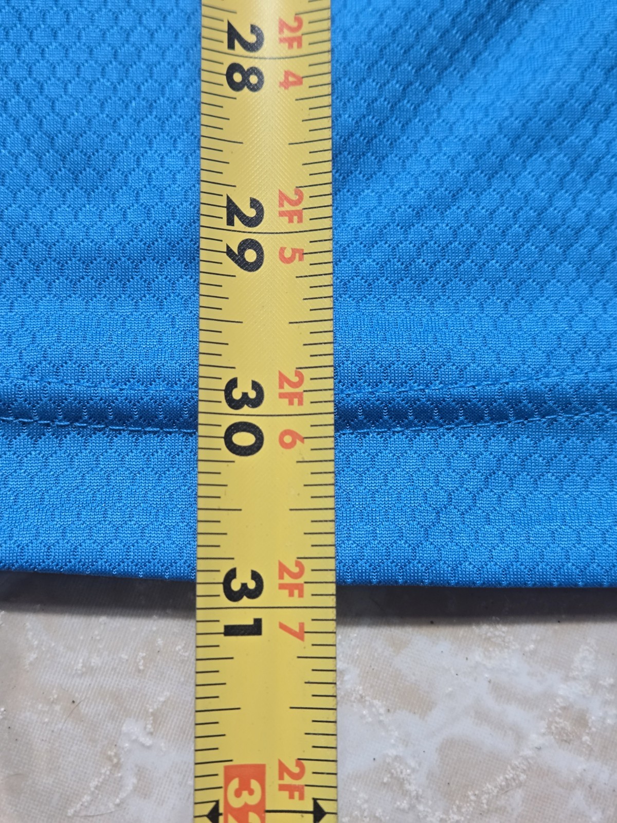 Foto 9 di 16