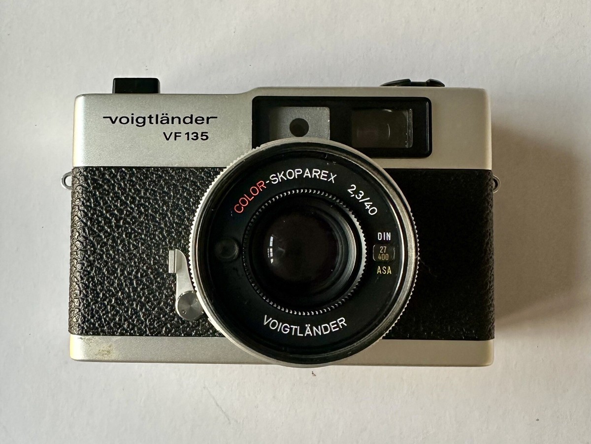 Voigtlander VF 135 35mm FILM RANGEFINDER CAMERA WITH 40mm