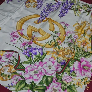 Foulard Gucci