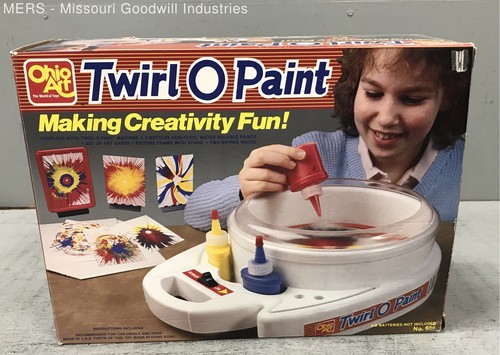 Ohio Art Twirl O Paint Spin Art Machine Vintage No. 509 with Box and Art Cards