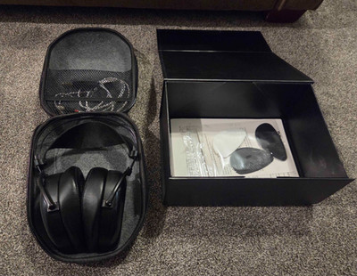 Dan Clark Audio x DROP AEON Open Backs Over-Ear Headphones earpads need replaced