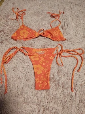   Kulani Kinis Bikini Set Floral Print  Women's Size Small | Top & Bottom 