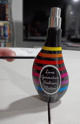 Jeanne Arthes Love Generation Victim Fashion EDP 2oz/60ml *RARE*