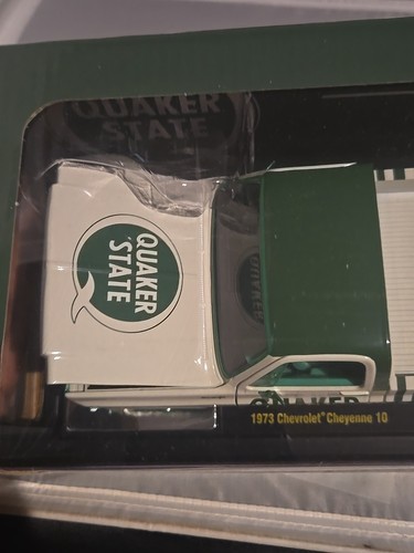 M2 MACHINES 1/24 CHASE GREEN 1973 CHEVROLET CHEYENNE 10 QUAKER STATE 1 Of 750 - Picture 5 of 12