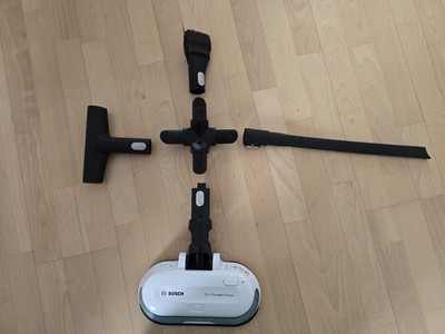 Vierfach Wandhalter  Bosch Unlimited 6/7/8  Staubsauger* Zubehör*