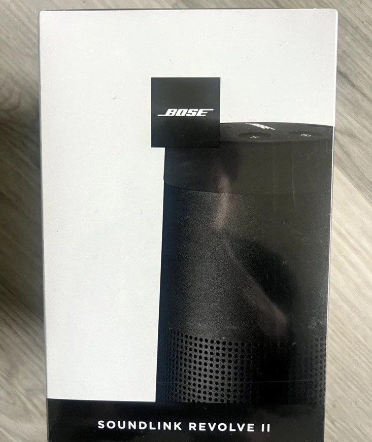 Bose Soundrink Revolve 中古品 美品 Bose Soundrink Revolve 中古品 美品 Bose Soundlink Revolve Portable