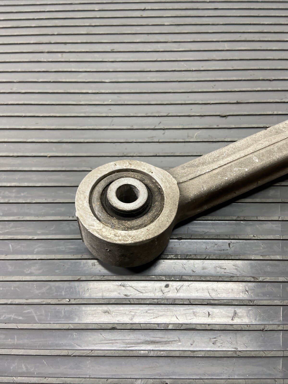 2010-2015 Audi R8 42 Rear Left or Right Control Arm Suspension Link 70k Mil OEM