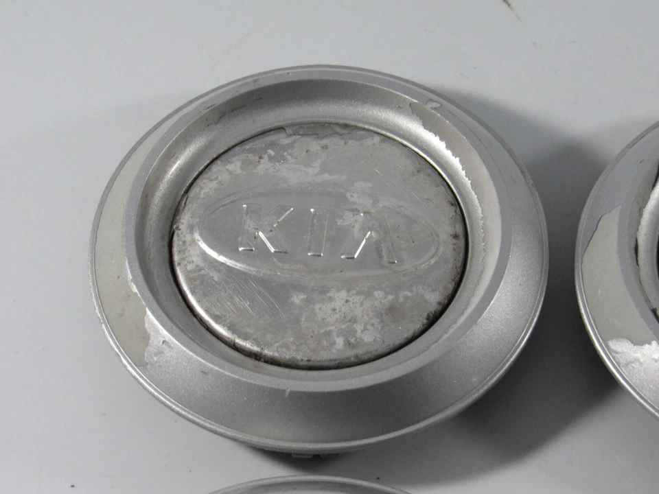 Set of 4 OEM 2003 2004 2005 2006-2007 KIA Sorento Wheel Center Cover Caps - Image 2 of 4