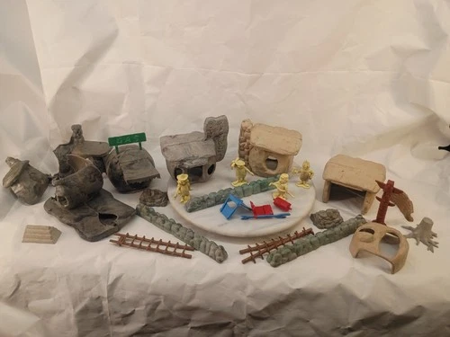 Vintage 1961 Flintstone Play Set by Louis Max and Co. NOT COMPLETE some Damage